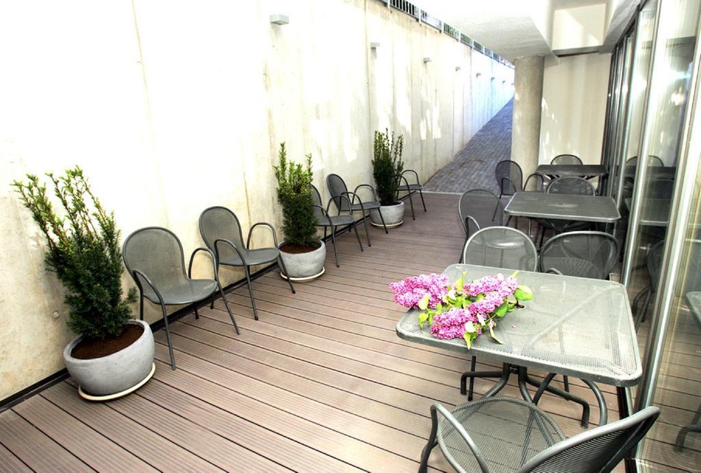 Hotel Babilonas Kaunas Buitenkant foto