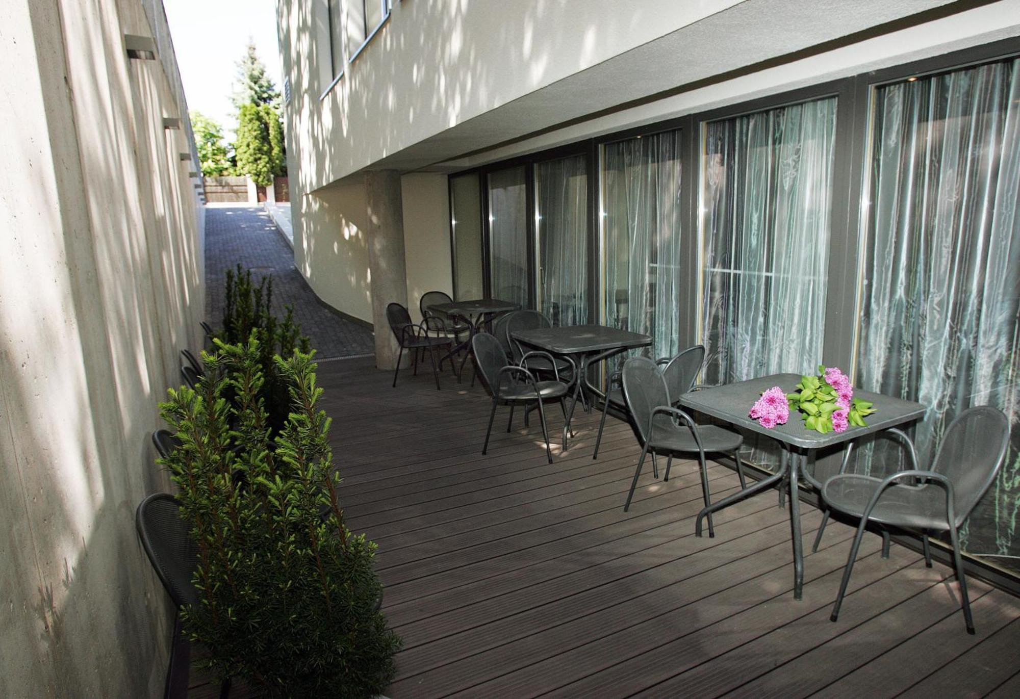 Hotel Babilonas Kaunas Buitenkant foto