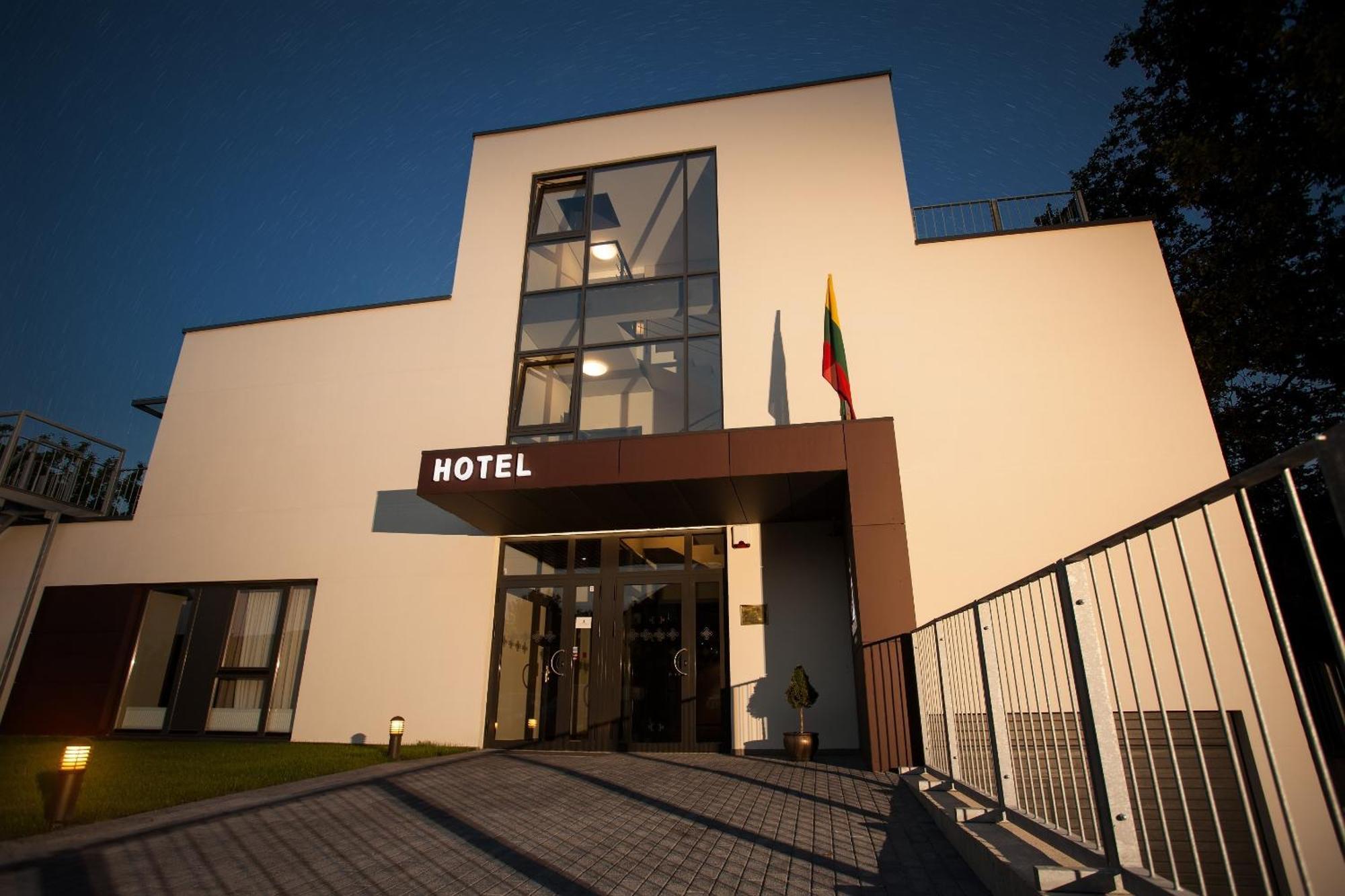 Hotel Babilonas Kaunas Buitenkant foto